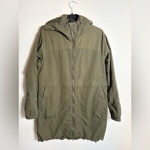 Lululemon Easy As Rain Jacket Olive Green Water Repellent Sz 6